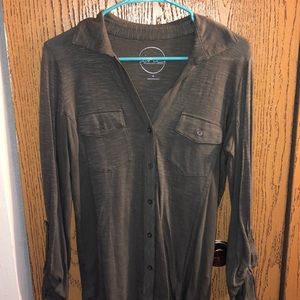 Inc. Green Button Up